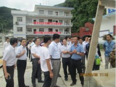 貴州省委常委、省政府、省環保廳施工現場視察